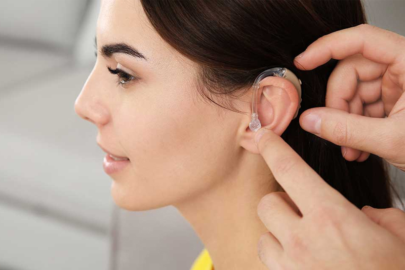 hearing aid consultant